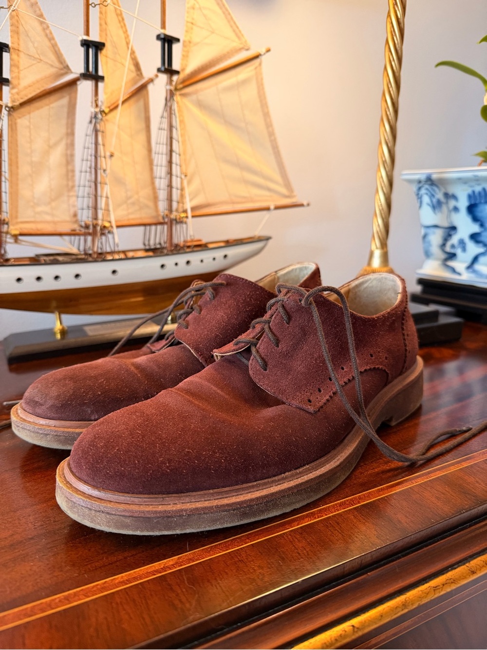 Stylish Burgundy Suede Lace-Up Shoes – US Size 9